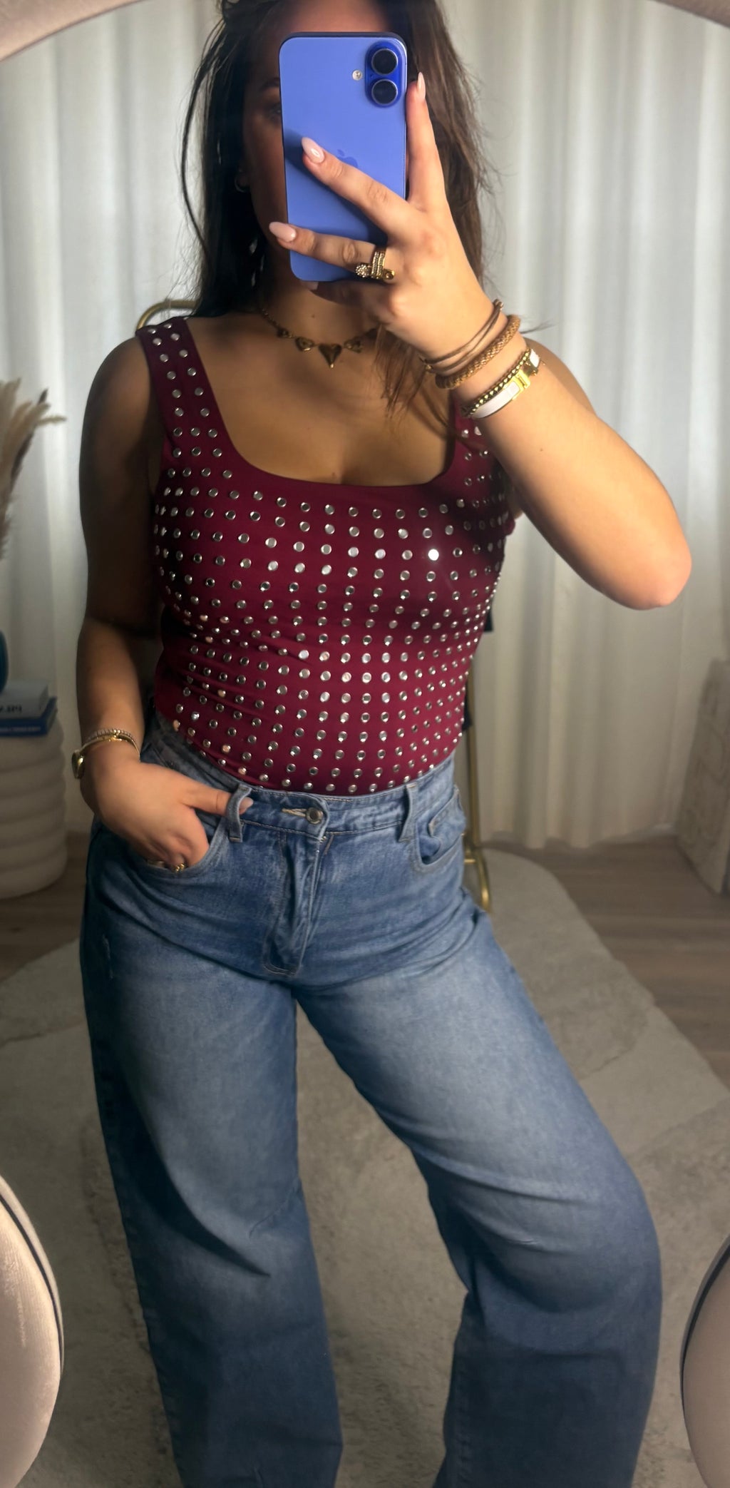 Anna body